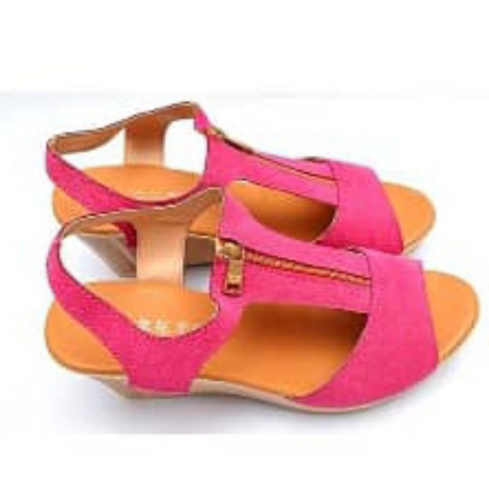Shoe
